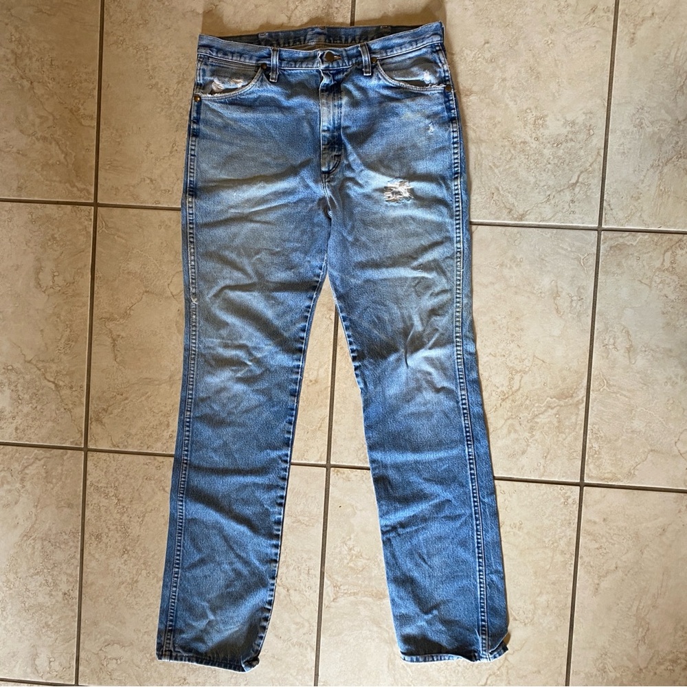 Classic Wrangler Denim Jeans - Picture 3 of 8